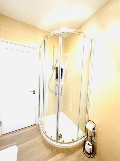 Luxury Apartment Top Location Rds, Aviva 5 Min Walk Дъблин Екстериор снимка